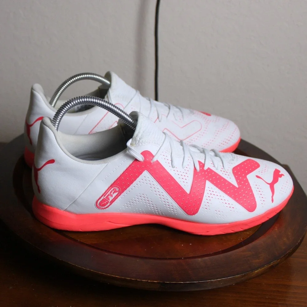 New Puma Indoor Soccer Shoes‎ Future Play White Fire Orchid Athletic Mens 12